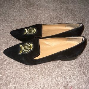 Beautiful Tommy Hilfiger loafers!